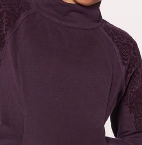 Lululemon Athletica Pullover Sweatshirt